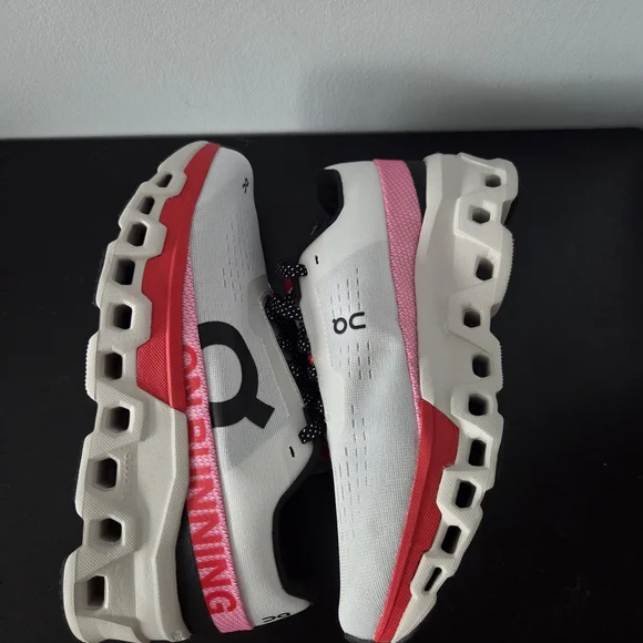 On Cloud Cloudmonsters- White red and pink - Picture 3 of 7